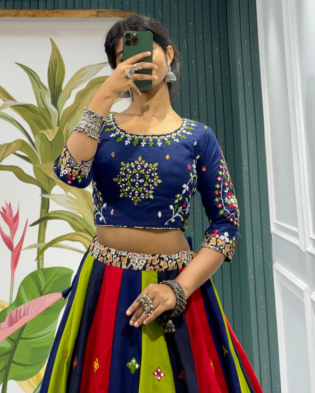Multicolor Traditional Gujarati Chaniya Choli