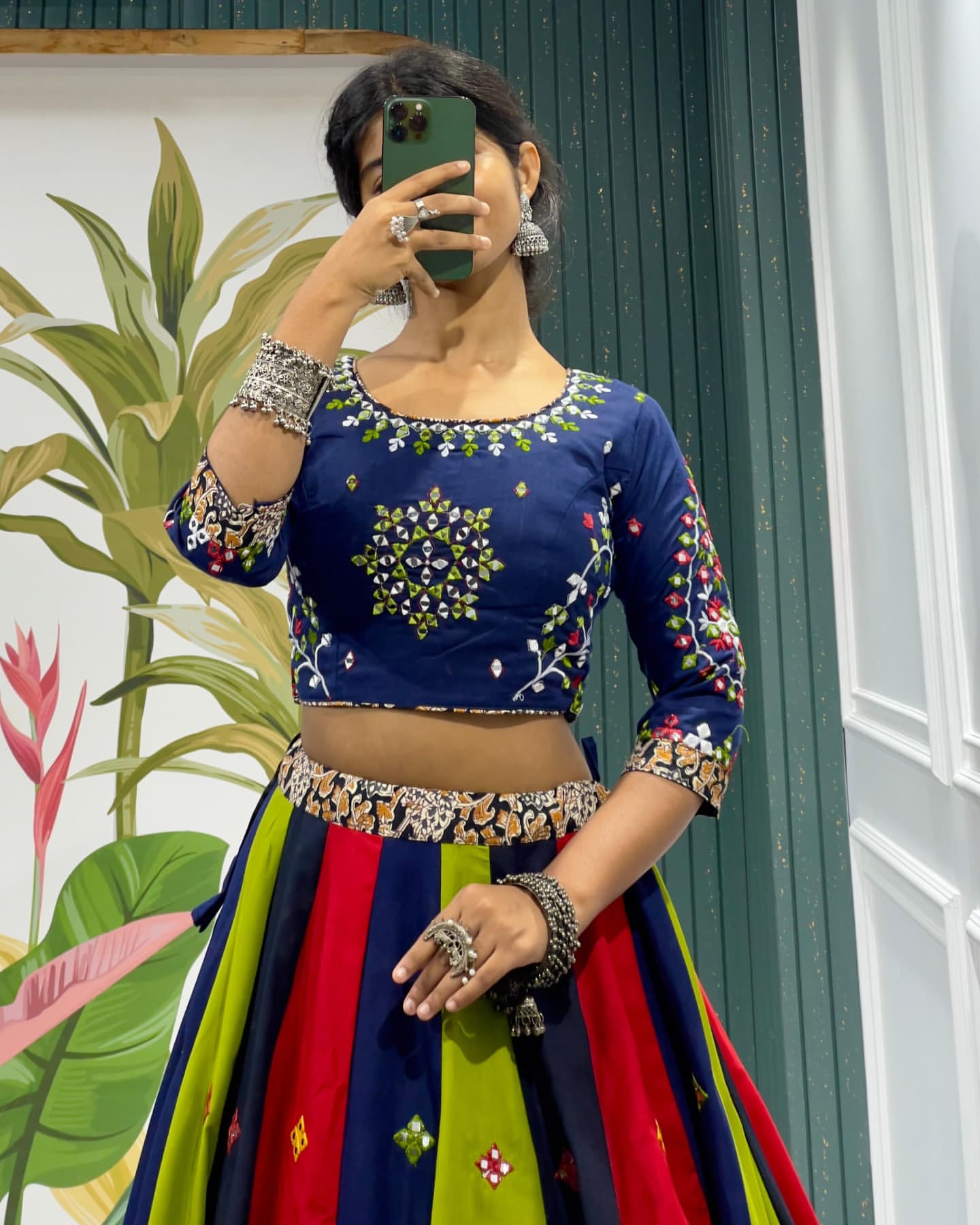 Multicolor Traditional Gujarati Chaniya Choli